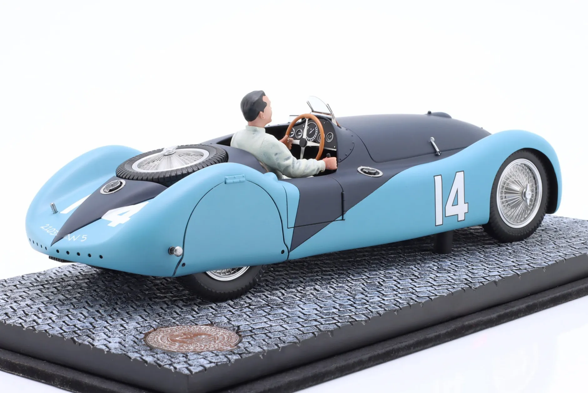 Robert Benoist Bugatti T57S 45 #14 GP ACF 1937 1:18 LeMansMiniatures