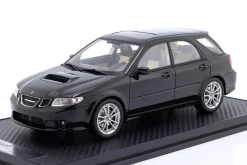 Saab 9-2X Baujahr 2005-2006 schwarz 1:18 Radscale Models