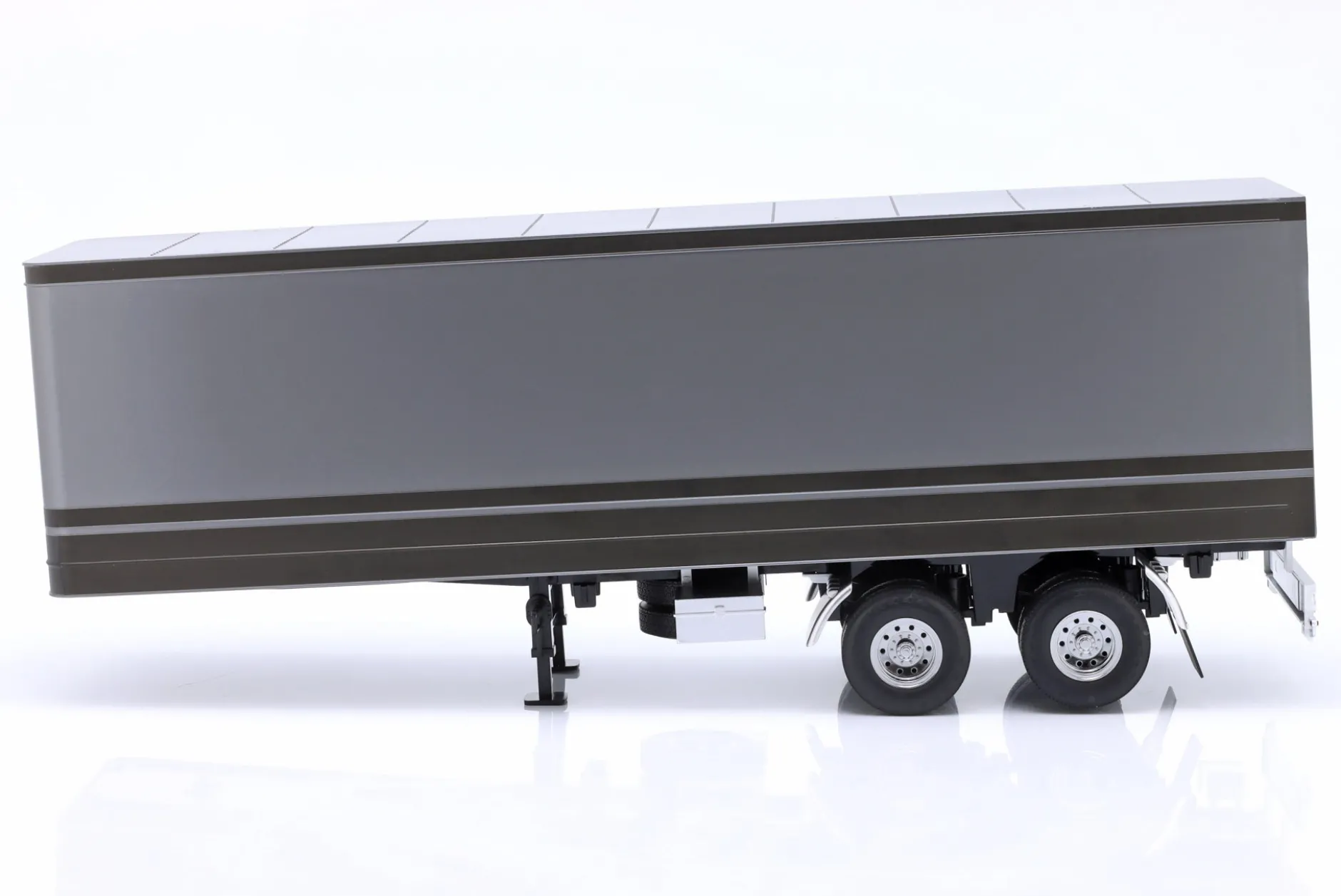 Sattelauflieger grau metallic / anthrazit 1:18 Road Kings