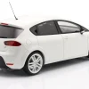 Seat Leon MK2 Cupra R Baujahr 2010 weiß 1:18 OttOmobile