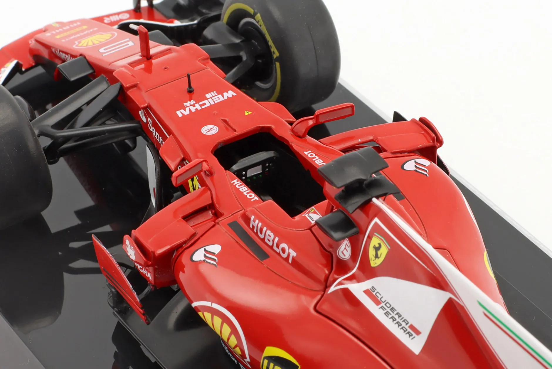 Sebastian Vettel Ferrari SF70H #5 Formel 1 2017 1:24 Premium Collectibles