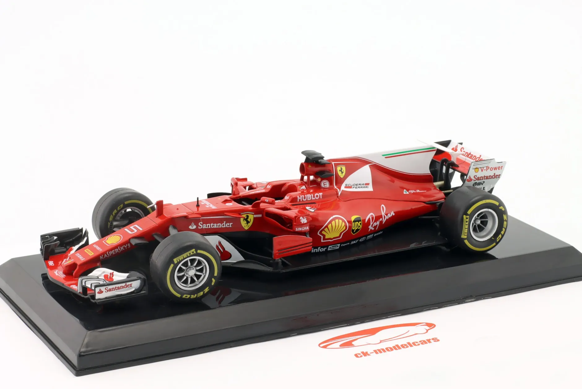 Sebastian Vettel Ferrari SF70H #5 Formel 1 2017 1:24 Premium Collectibles