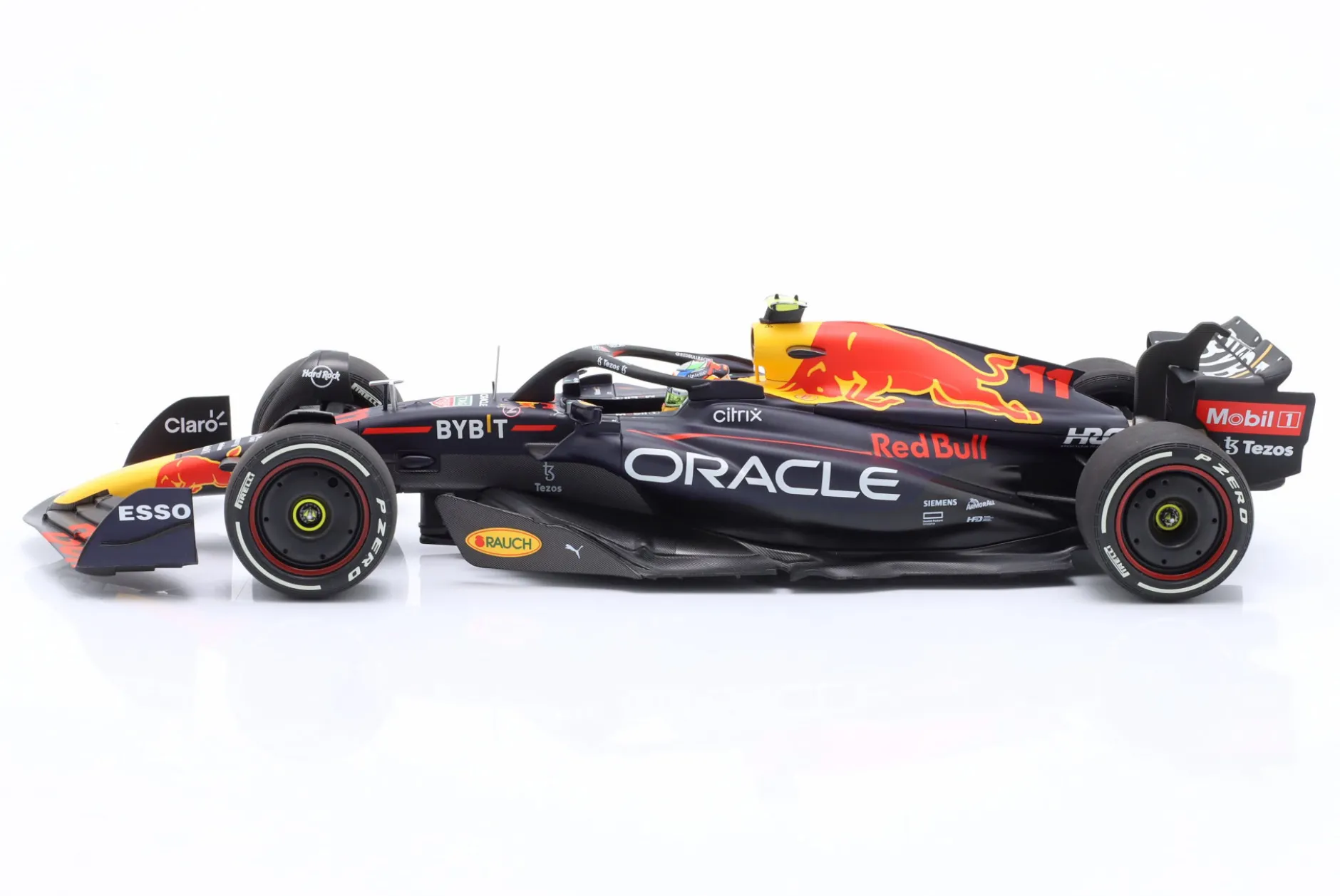 Sergio Perez Red Bull RB18 #11 2nd Belgien GP Formel 1 2022 1:18 Minichamps