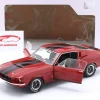 Shelby GT500 Baujahr 1967 rot mit schwarzen Streifen 1:18 Solido