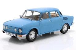 Skoda 110 LS Baujahr 1969 hellblau 1:18 ModelCar Group