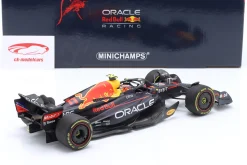 S. Perez Red Bull RB18 #11 Sieger Singapur GP Formel 1 2022 1:18 Minichamps