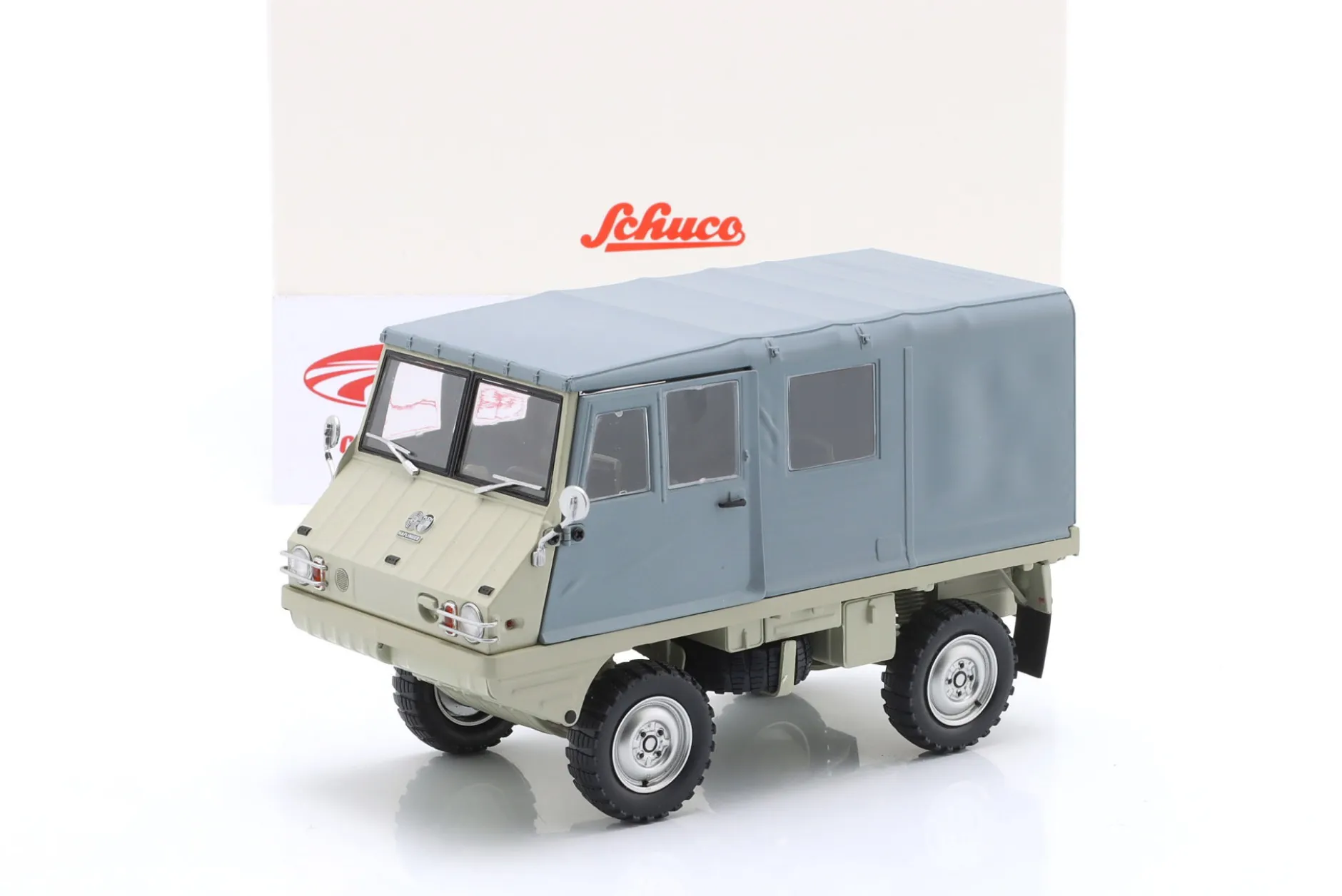 Steyr-Puch Haflinger 4x4 beige / grau 1:18 Schuco
