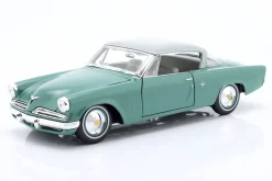 Studebaker Starliner Baujahr 1953 mintgrün / hellgrau 1:18 Maisto