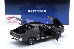 Toyota Celica Liftback 2000GT (RA25) 1973 dunkellila metallic 1:18 AUTOart