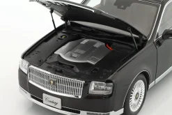 Toyota Century Baujahr 2019 schwarz 1:18 AUTOart