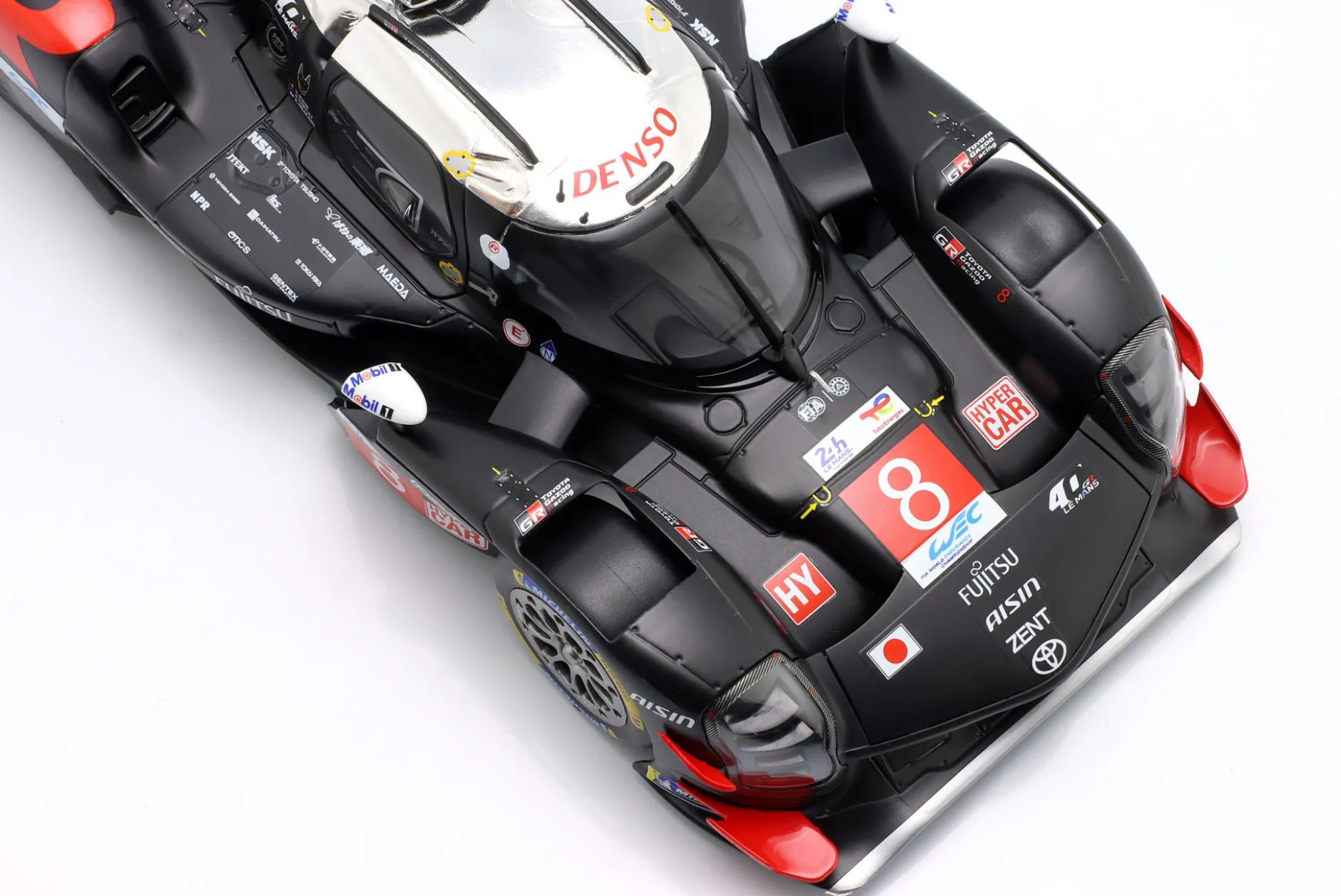 Toyota GR010 Hybrid #8 24h LeMans 2025 Toyota Gazoo Racing 1:18 Ixo