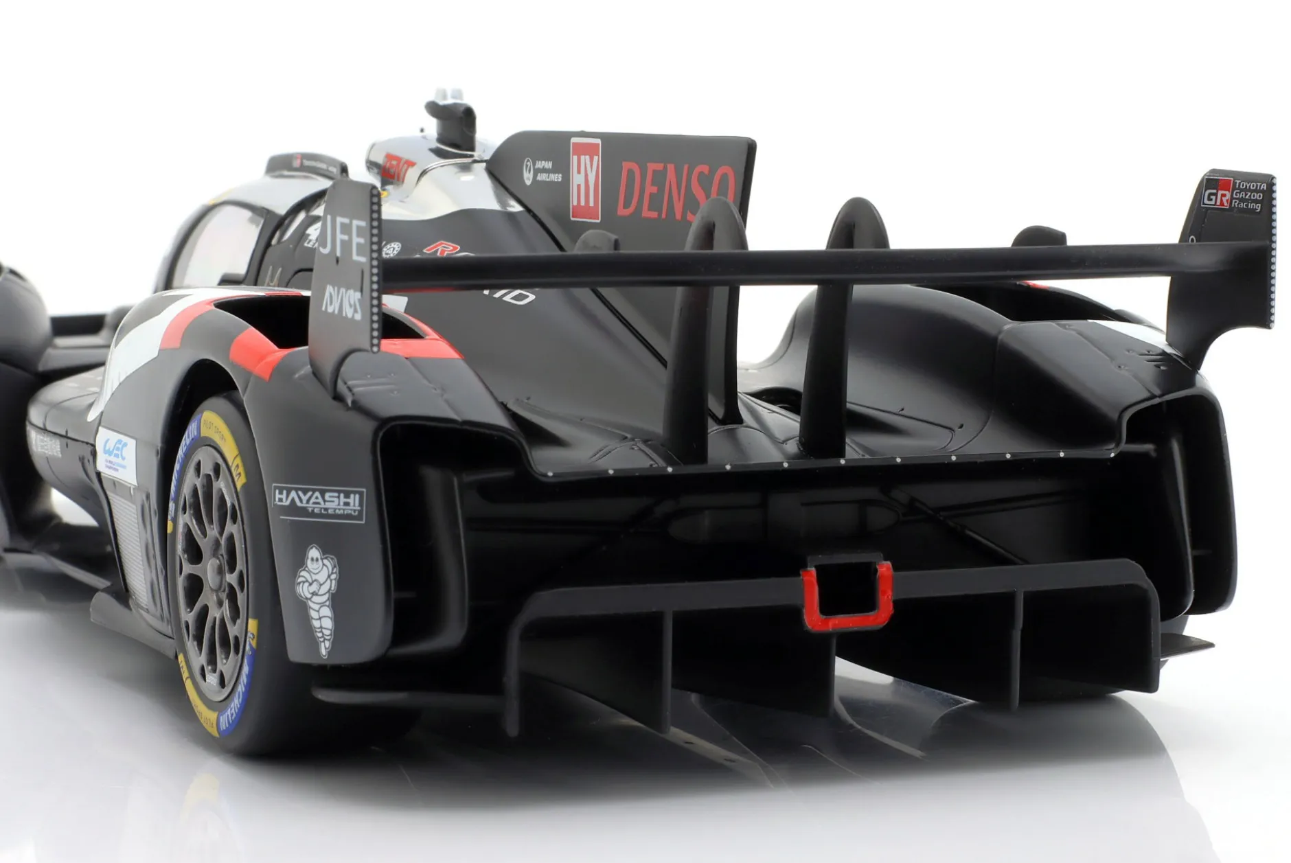 Toyota GR010 Hybrid #8 24h LeMans 2025 Toyota Gazoo Racing 1:18 Ixo