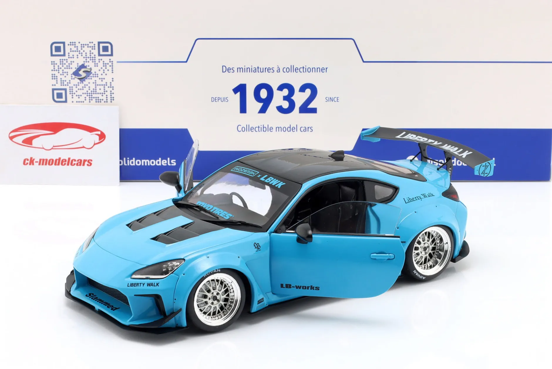 Toyota GR86 LBWK Body Kit 2024 babyblau 1:18 Solido