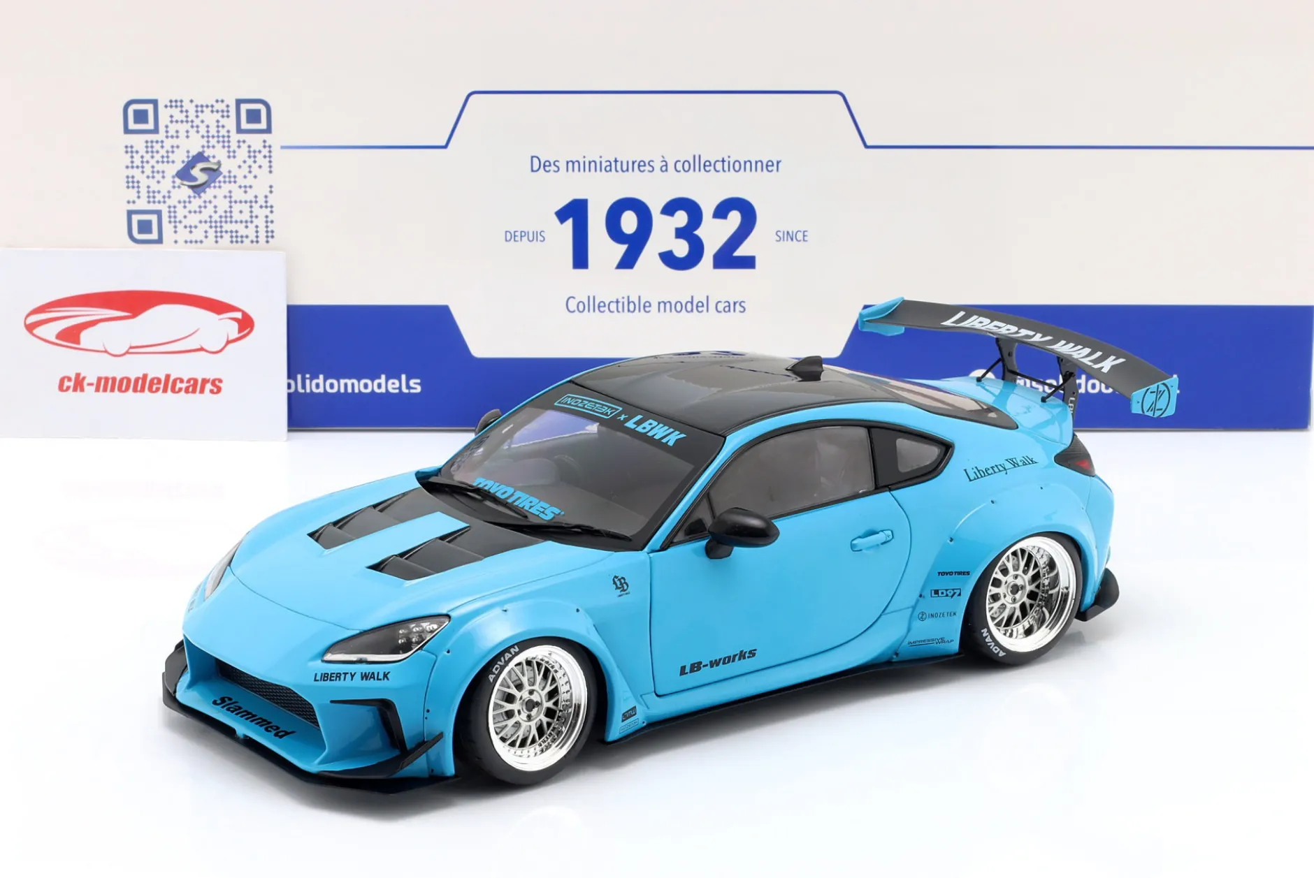 Toyota GR86 LBWK Body Kit 2024 babyblau 1:18 Solido