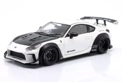Toyota GR86 LBWK Body Kit 2024 perlweiß 1:18 Solido