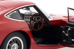 Toyota 2000GT Baujahr 1967 rot 1:18 AUTOart