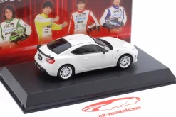 Toyota 86 VART Type White Base 2019 weiß 1:43 Kyosho