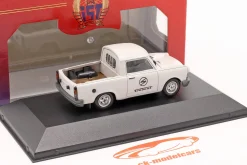 Trabant 1.1 Pick-Up Baujahr 1990 hellgrau 1:43 IST-Models