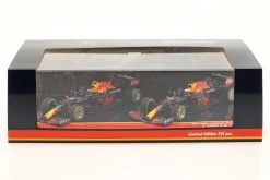 Verstappen #33 & Perez #11 2-Car Set Red Bull Racing RB16B Formel 1 2021 1:43 Minichamps