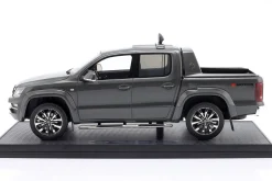 Volkswagen VW Amarok grau metallic 1:18 Radscale Models
