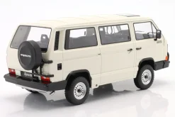 Volkswagen VW Bus T3 Syncro Baujahr 1987 weiß 1:18 KK-Scale
