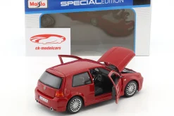 Volkswagen VW Golf IV R32 rot 1:24 Maisto