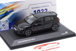 Volkswagen VW Golf VIII R Baujahr 2022 perlschwarz 1:43 Solido