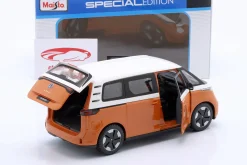 Volkswagen VW ID. Buzz Baujahr 2023 orange / weiß 1:24 Maisto