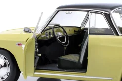 Volkswagen VW Karmann Ghia 1500 Baujahr 1961 Manila gelb 1:18 Norev