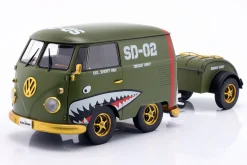 Volkswagen VW Kool Kombi Army Fighter 2023 oliv mit Dekor 1:18 Solido