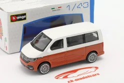 Volkswagen VW T6 Multivan Baujahr 2020 weiß / braun metallic 1:43 Bburago