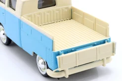 Volkswagen VW Type 2 Doppelkabine blau / weiß 1:24 MotorMax