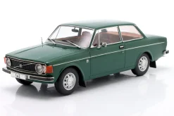 Volvo 142 Baujahr 1973 dunkelgrün 1:18 ModelCar Group