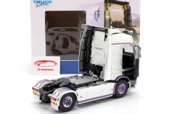 Volvo FH Globetrotter XL Sattelzugmaschine 2023 silber / lila 1:24 Solido