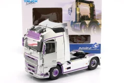 Volvo FH Globetrotter XL Sattelzugmaschine 2023 silber / lila 1:24 Solido