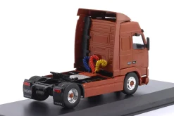 Volvo FH12 Sattelzugmachine Baujahr 1994 kupfer 1:43 Ixo