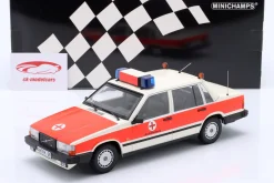 Volvo 740 GL DRK Aschaffenburg Baujahr 1986 1:18 Minichamps