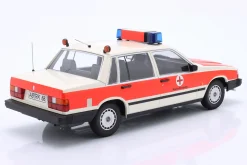 Volvo 740 GL DRK Aschaffenburg Baujahr 1986 1:18 Minichamps