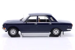 Wolga M24-10 Baujahr 1985 dunkelblau 1:18 ModelCar Group